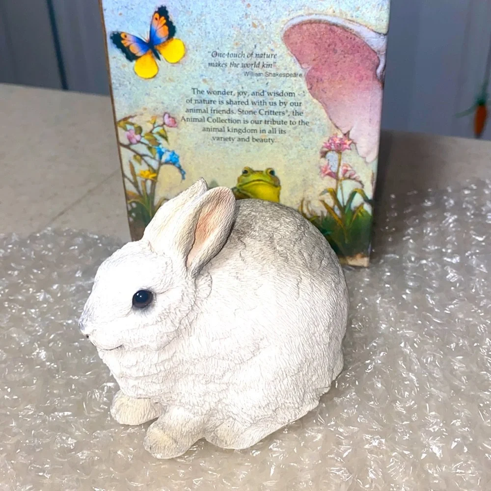 Easter basket bunny Stone critters vintage Ceramic white Easter bunny realistic - Picture 5 of 10